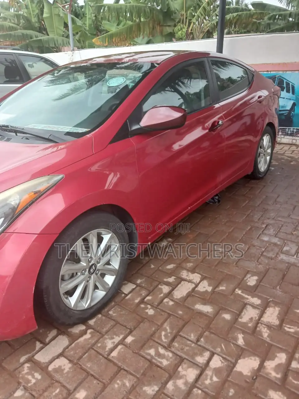 Hyundai Elantra Limited Sedan FWD (1.8L 4cyl 6A) 2016 Red