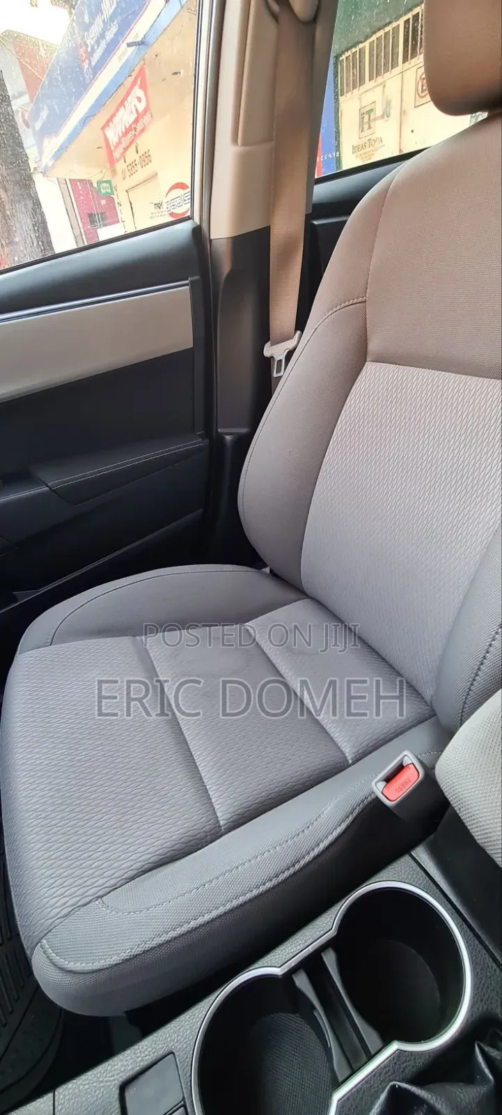 Toyota Corolla 2015 Seat