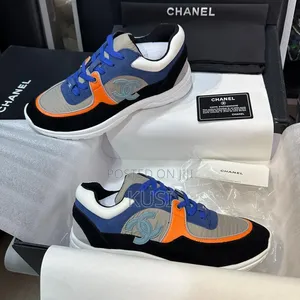 Channel Sneaker