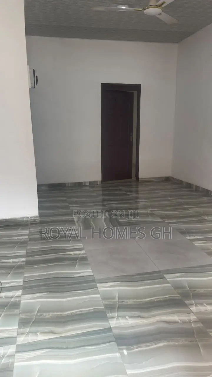1bdrm Apartment in Royal Homes Gh, East Legon for rent