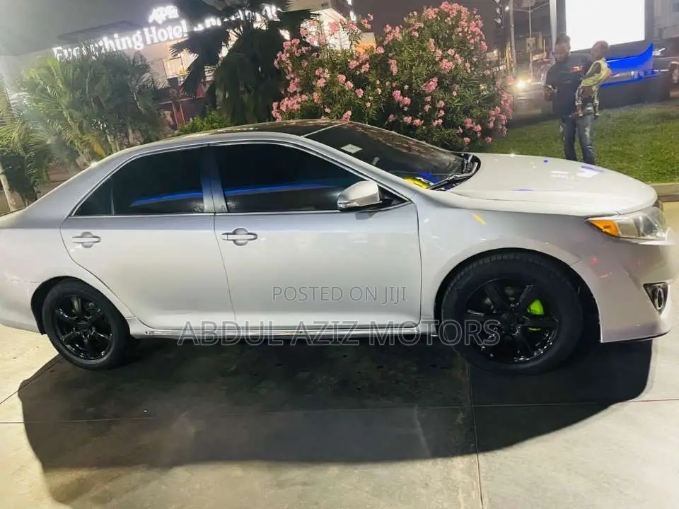 Toyota Camry 2014 White