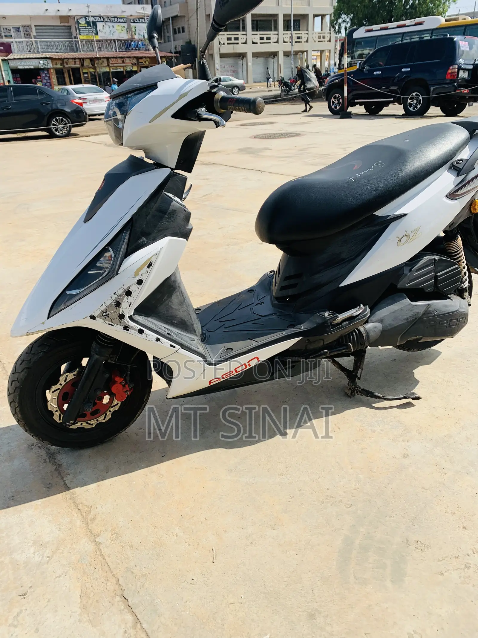 Motorcycle 2019 White