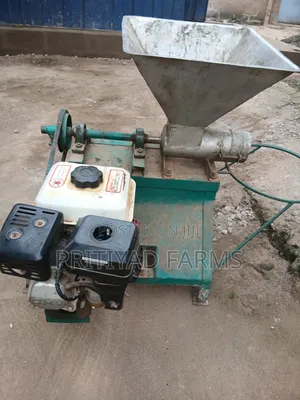 Strong Fufu Machine