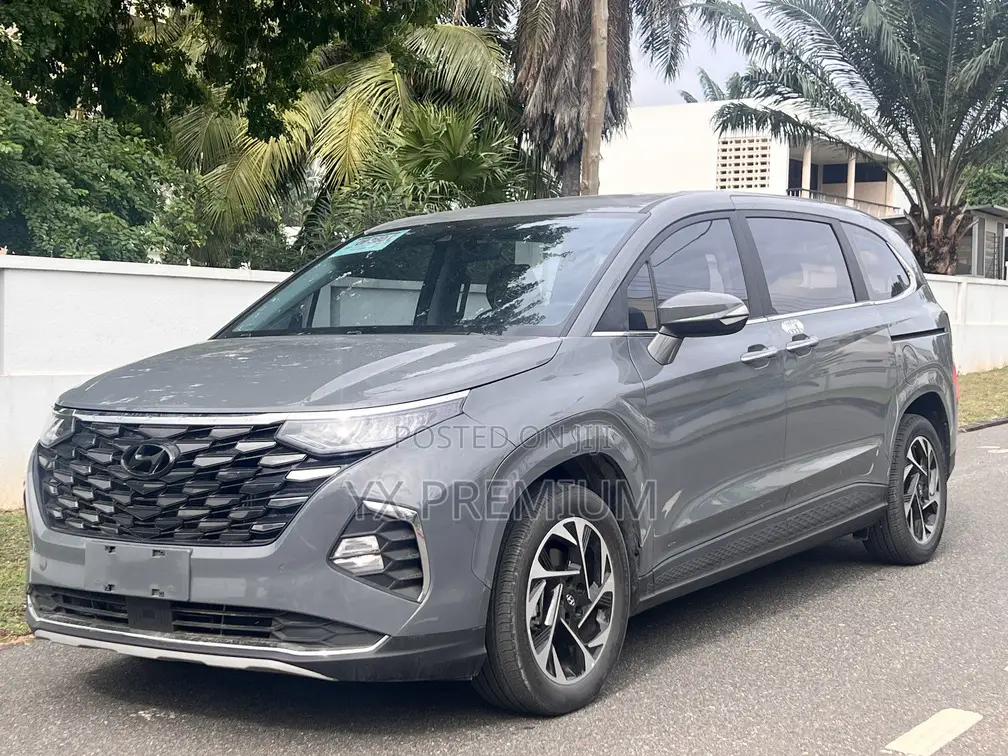 Hyundai Custin 2.0 Petrol FWD 2022 Gray