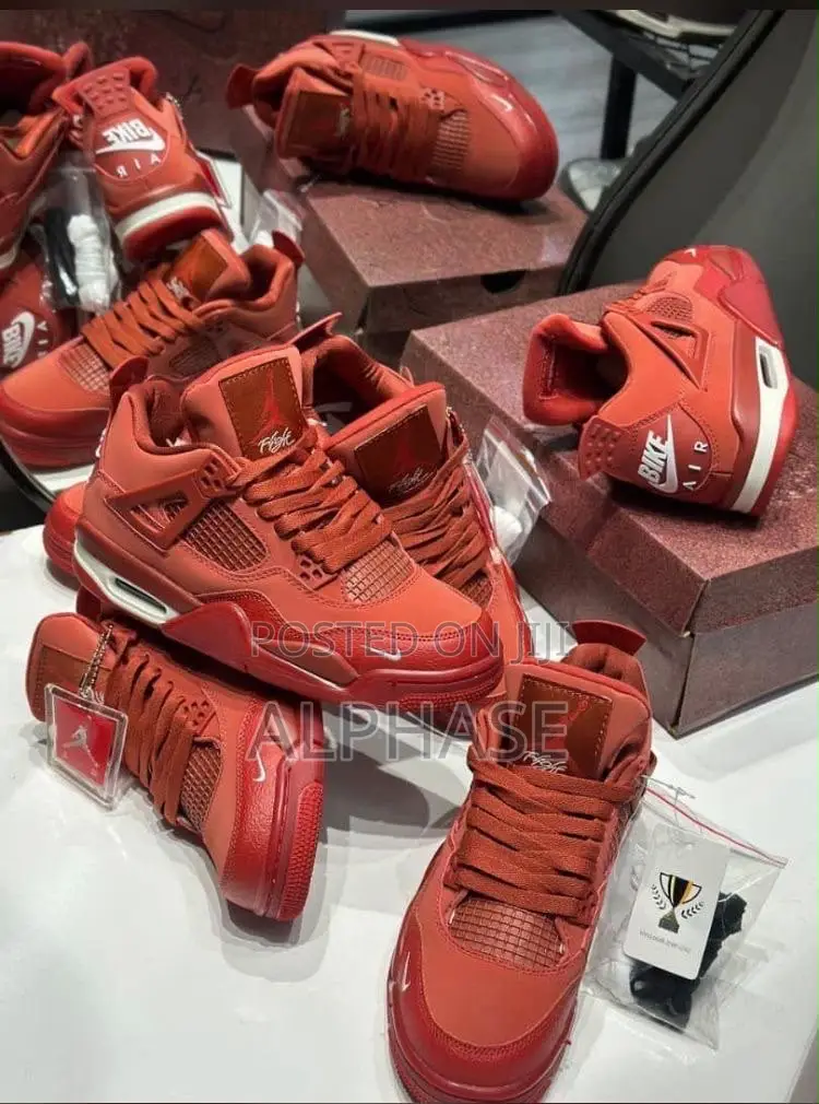 Nike Air Jordan 4 Retro SP