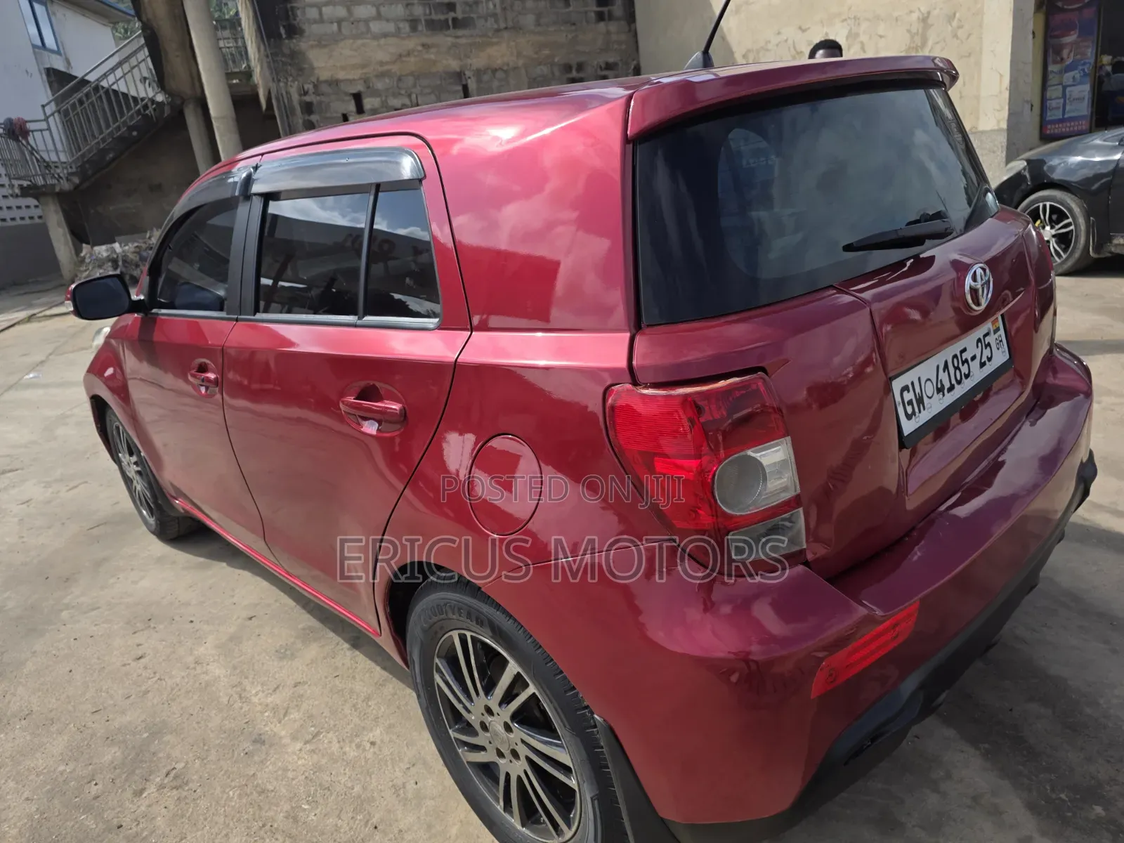 Scion xD Base 2009 Red