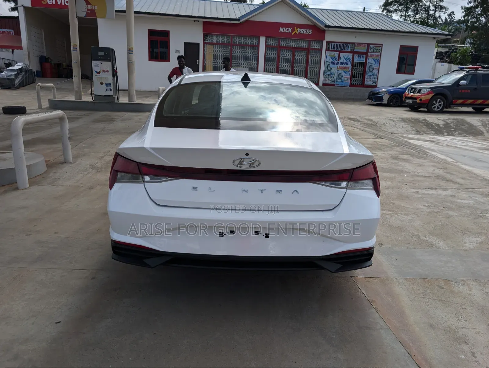 Hyundai Elantra SEL 2021 White