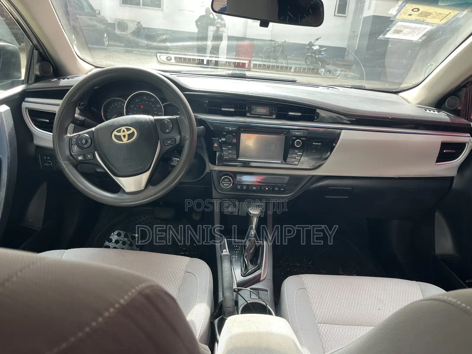 Toyota Corolla 2015 Black