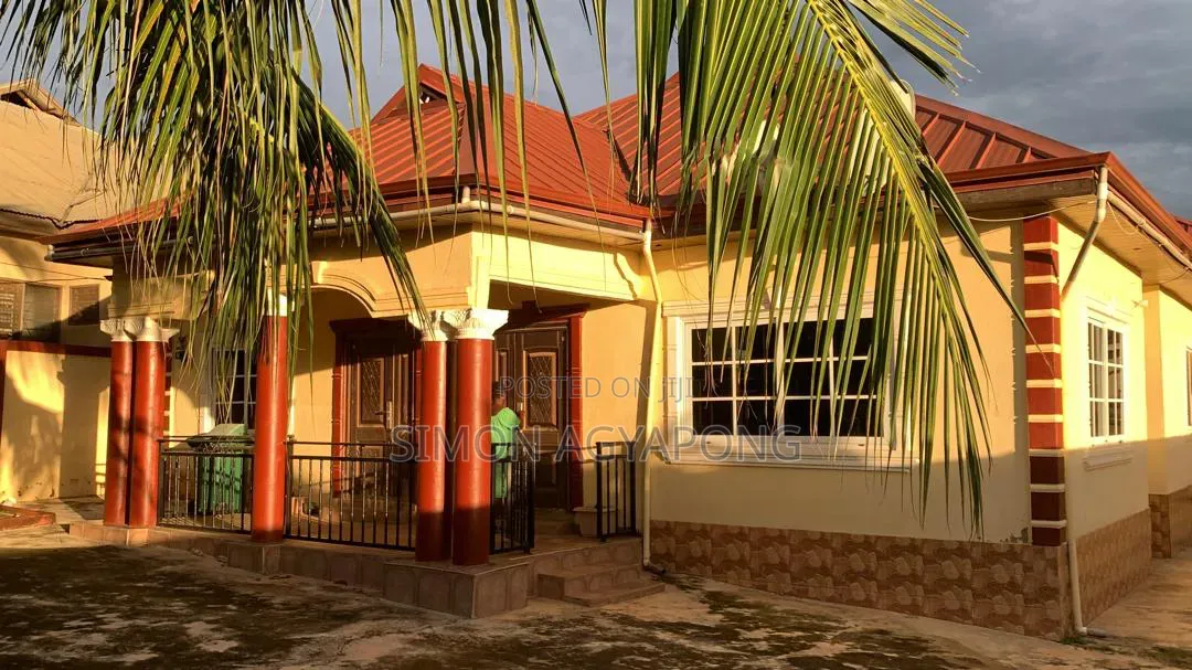 Furnished 4bdrm House in Atwima Nwabiagya for sale