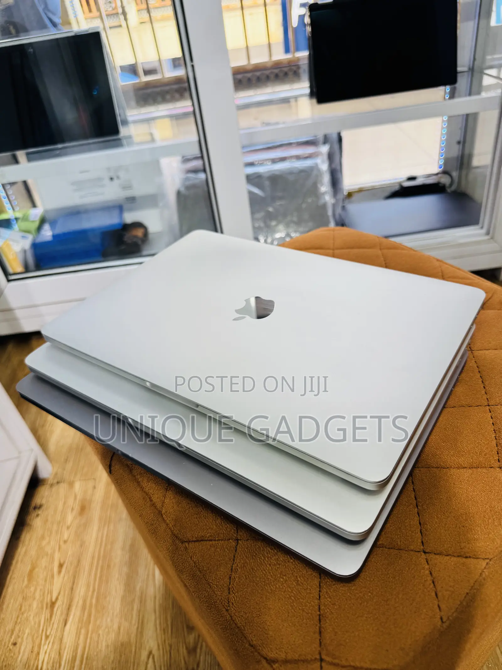 Laptop Apple MacBook Pro 2018 8GB Intel Core i5 SSD 256GB