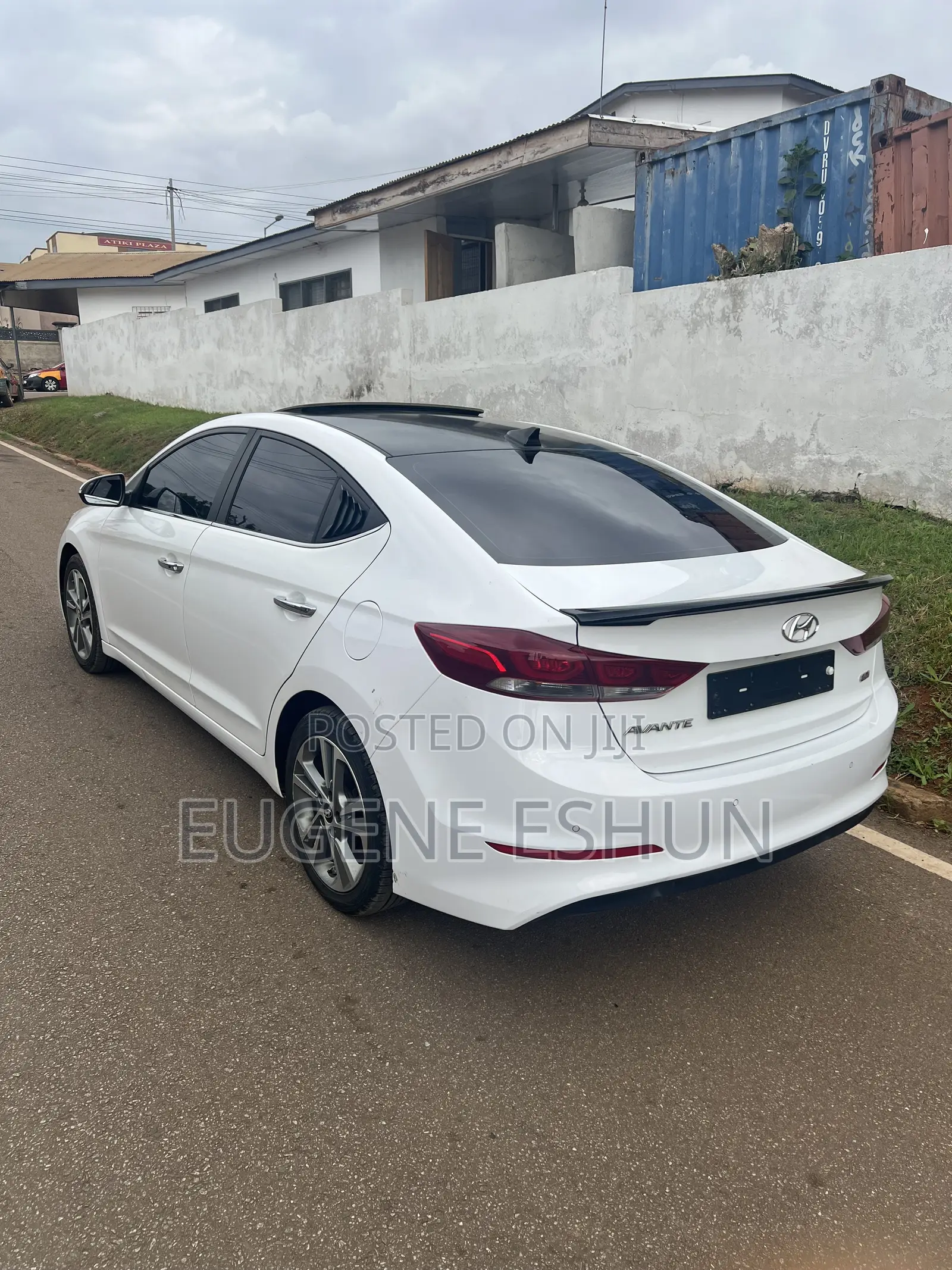 Hyundai Elantra 2017 White