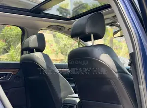 Honda CR-V Touring 2022 Blue