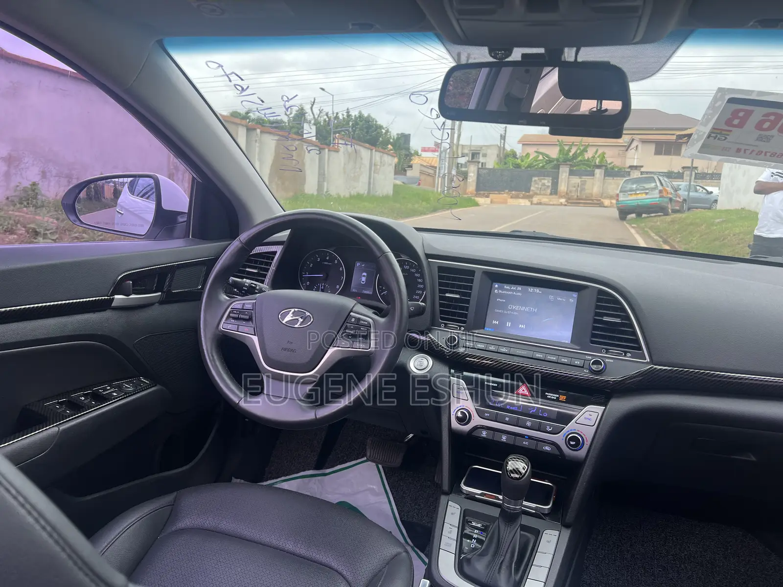 Hyundai Elantra 2017 White
