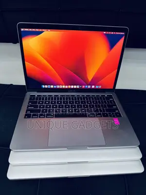 Laptop Apple MacBook Pro 2017 16GB Intel Core i5 SSD 256GB