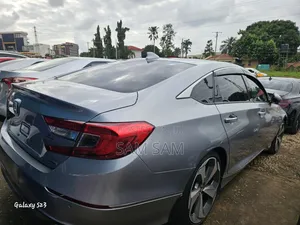 Honda Accord 2019 Silver