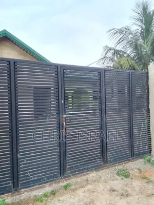 4bdrm House in Oyibi Estate Malejor for rent