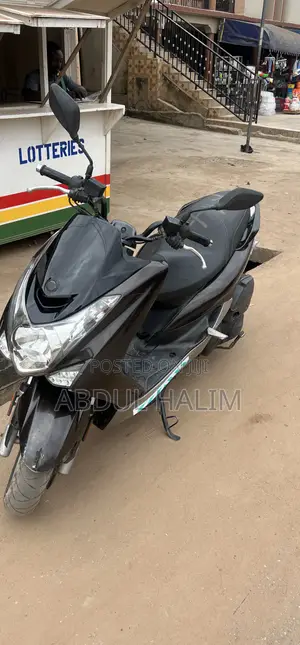 Yamaha Majesty 2017 Brown