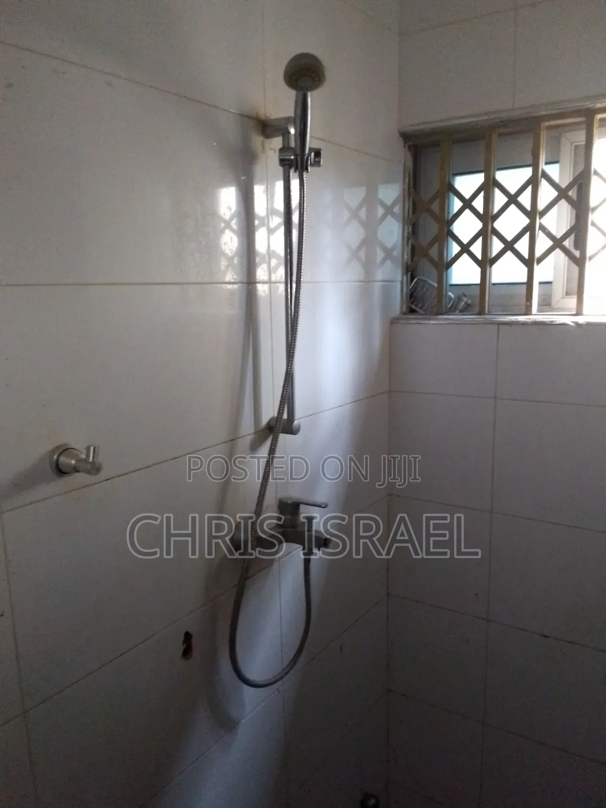 4bdrm House in Oyibi Estate Malejor for rent