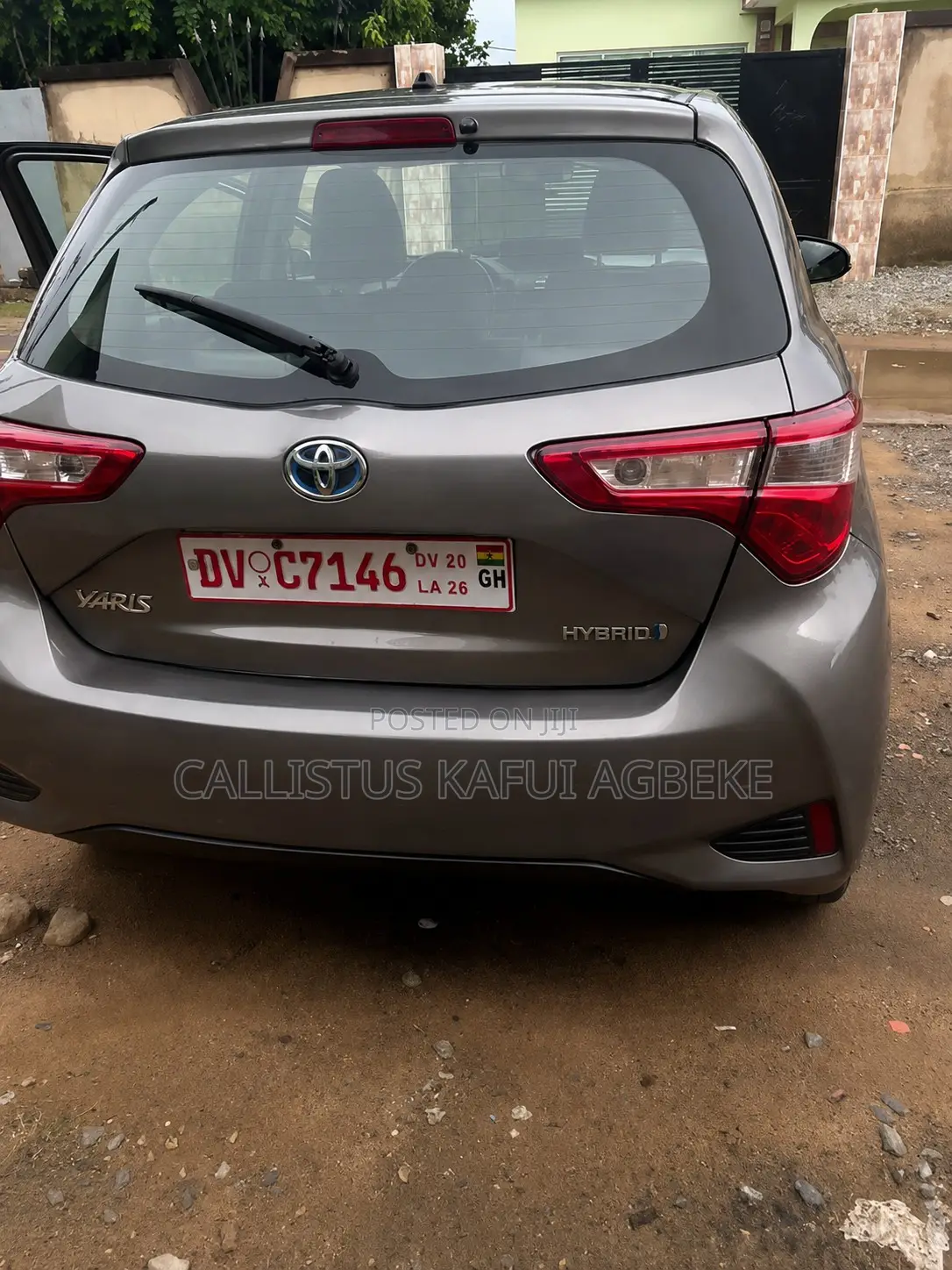 Toyota Yaris 2017 Gold
