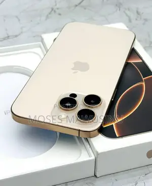 Apple iPhone 16 Pro Max 256 GB Gold