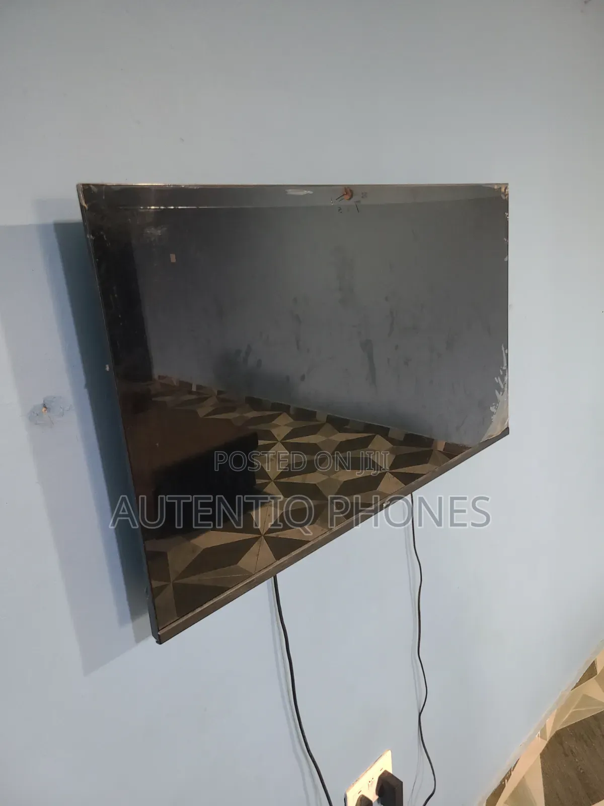 Syinix Smart 43 Inch Smart TV