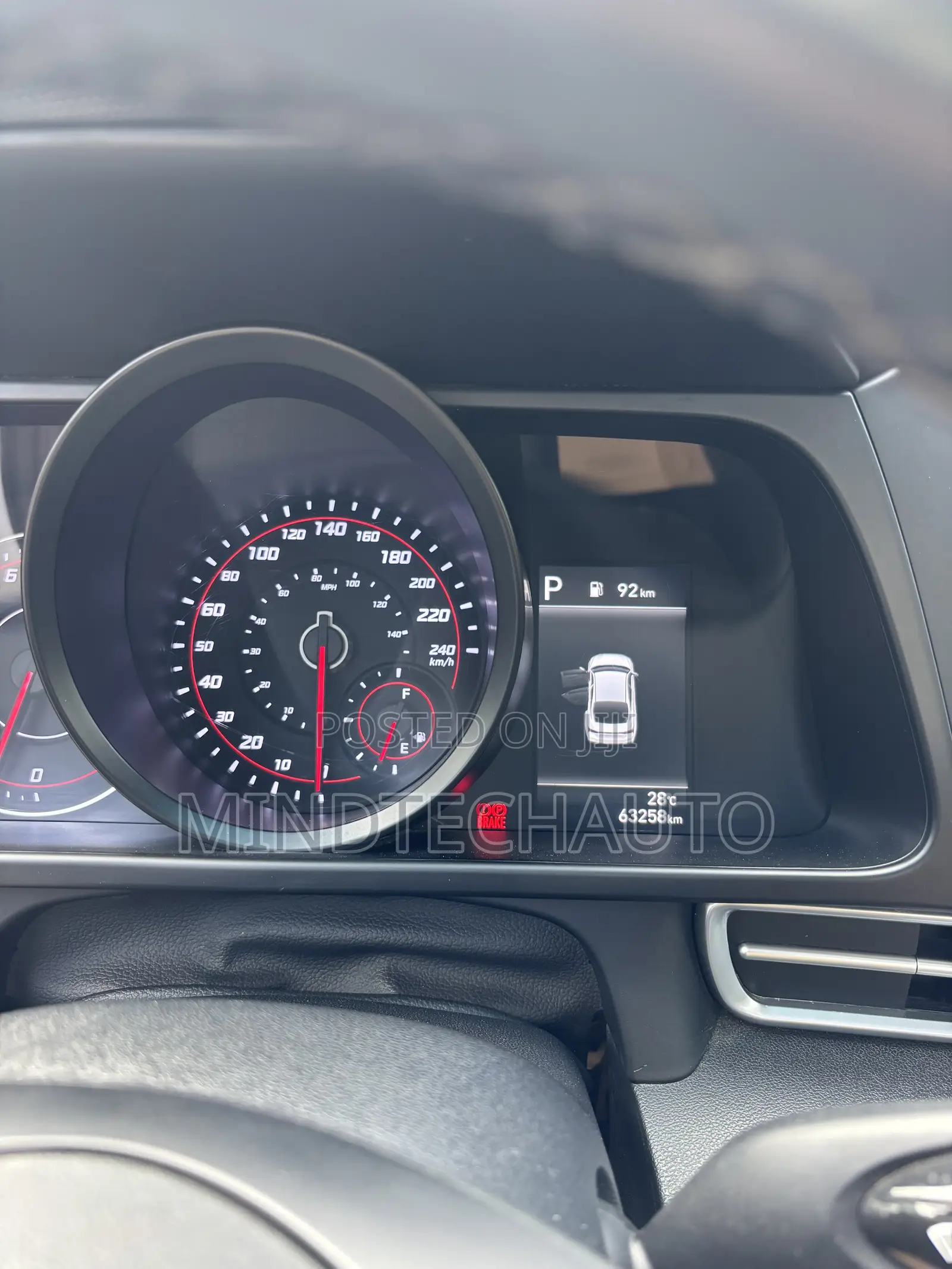 Hyundai Elantra Limited 2021 White