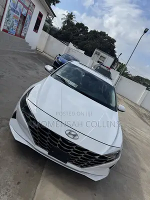 Hyundai Elantra SEL 2021 White
