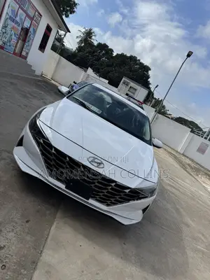 Hyundai Elantra SEL 2021 White