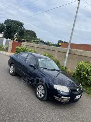 Nissan Sunny 2012 Black