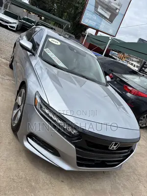 Honda Accord Touring 2.0T 2020 Silver