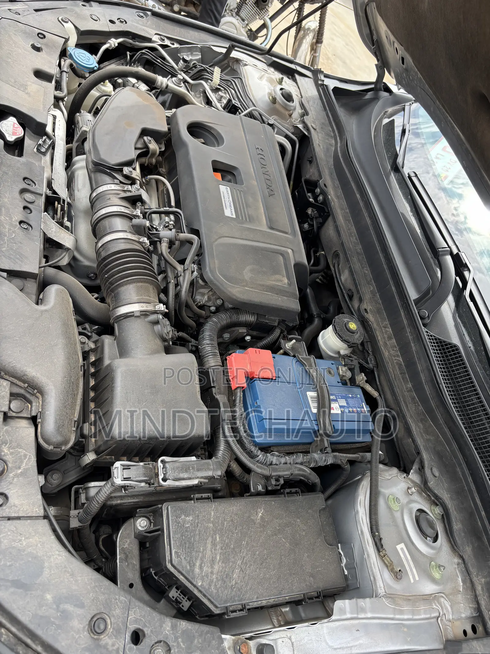 Honda Accord Touring 2.0T 2020 Silver
