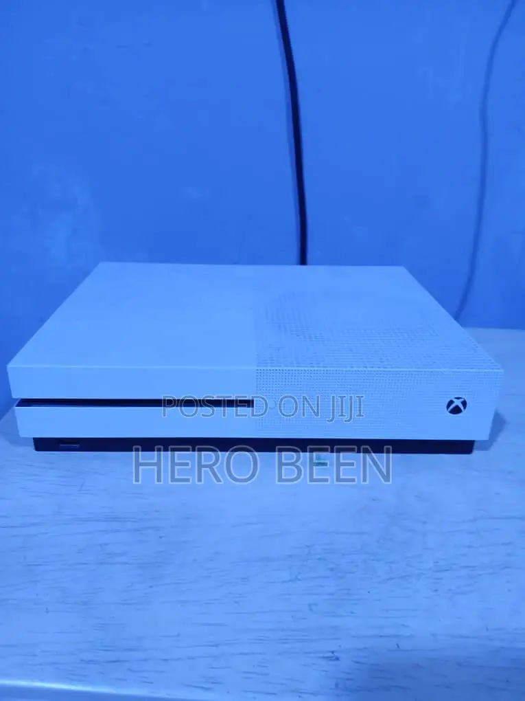 Xbox One S