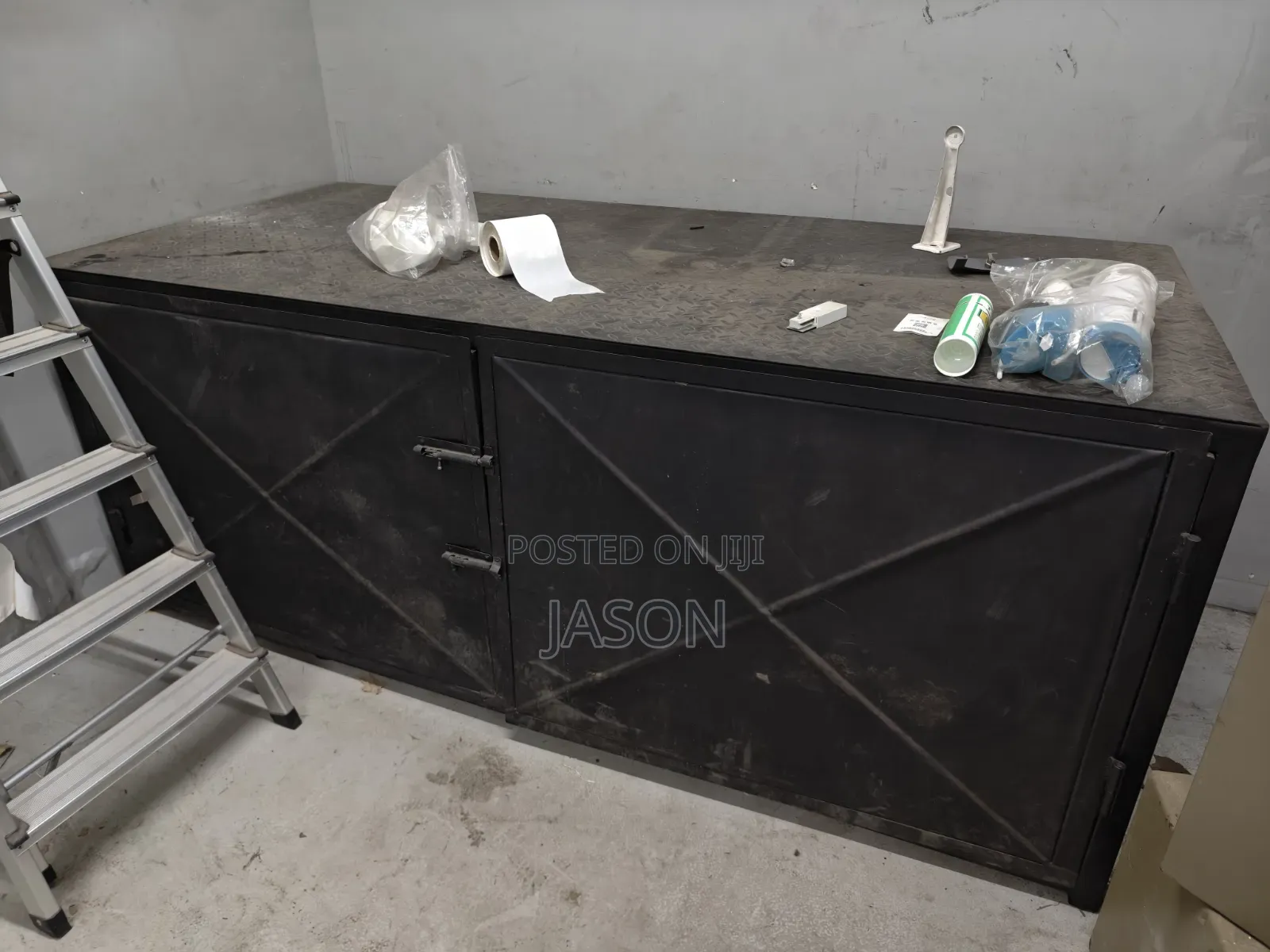 Sell Table