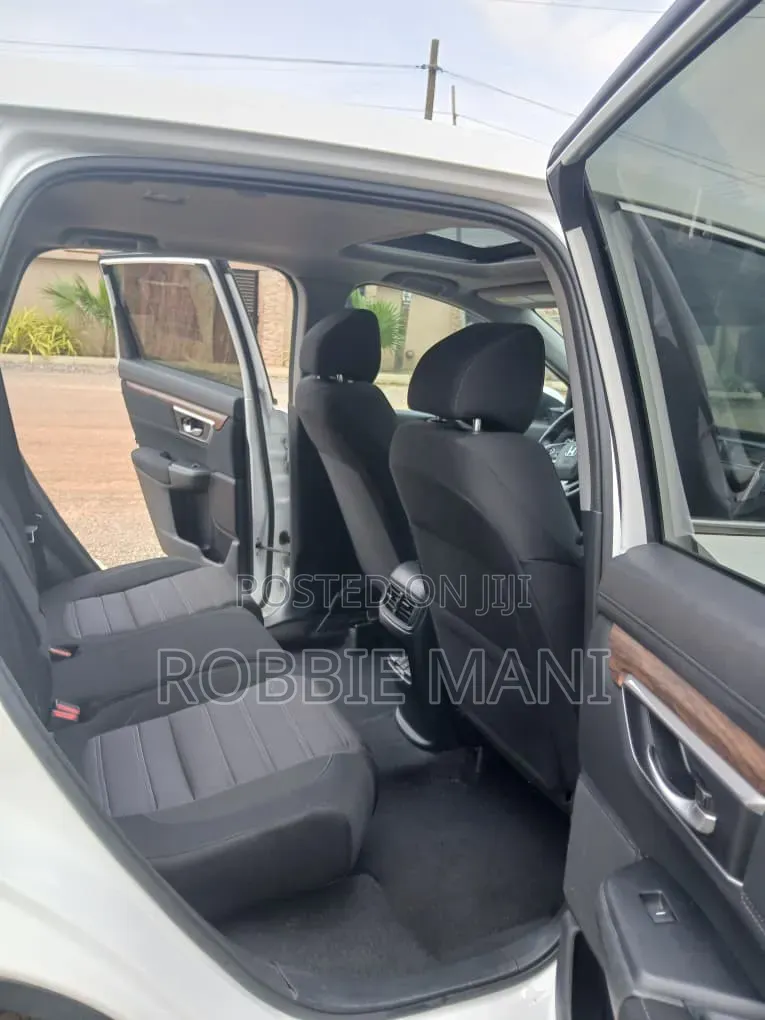 Honda CR-V Special Edition 2021 White