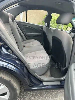Nissan Sunny 2012 Blue