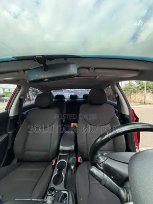 Hyundai Elantra 2015 Red