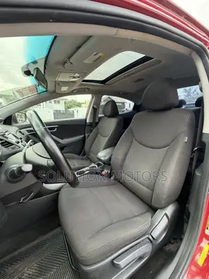 Hyundai Elantra 2015 Red