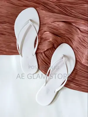 Slim Hands Slippers