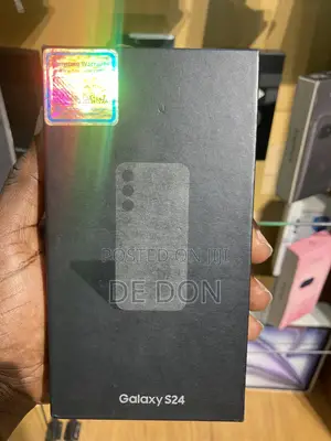 New Samsung Galaxy S24 128 GB Black