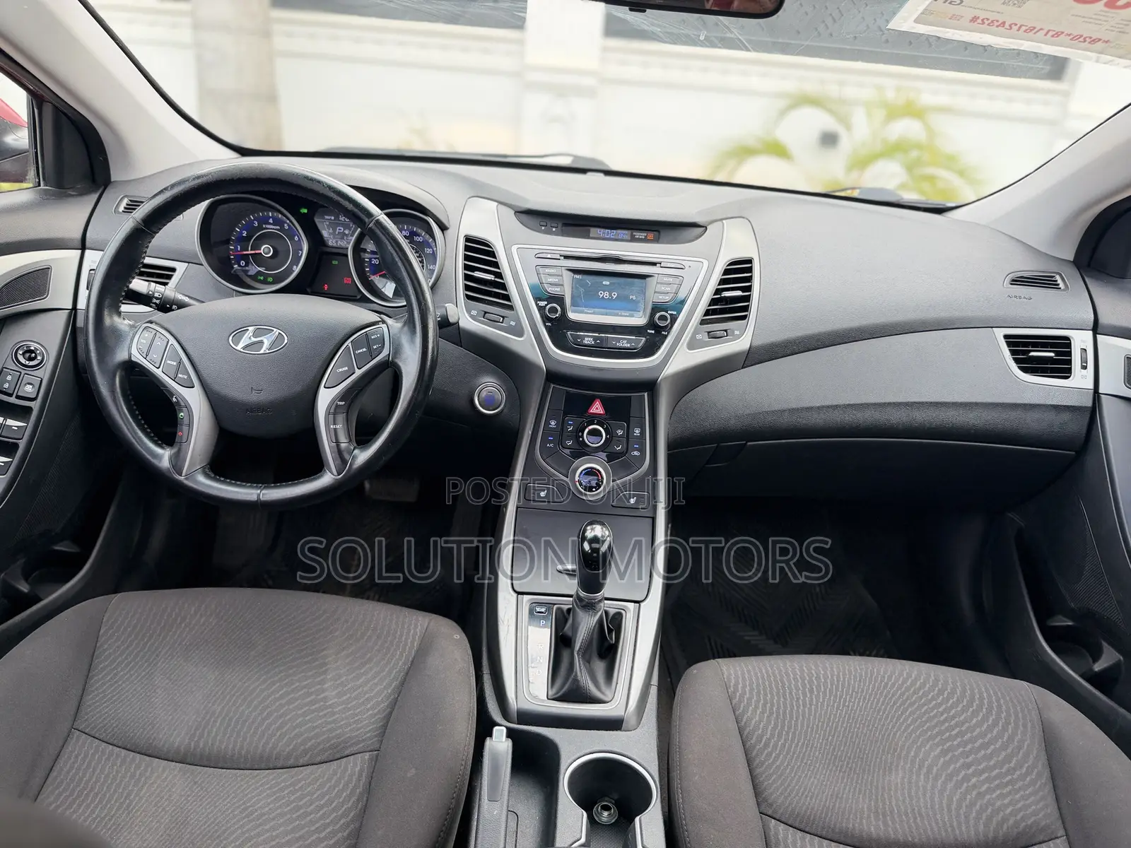 Hyundai Elantra 2015 Red
