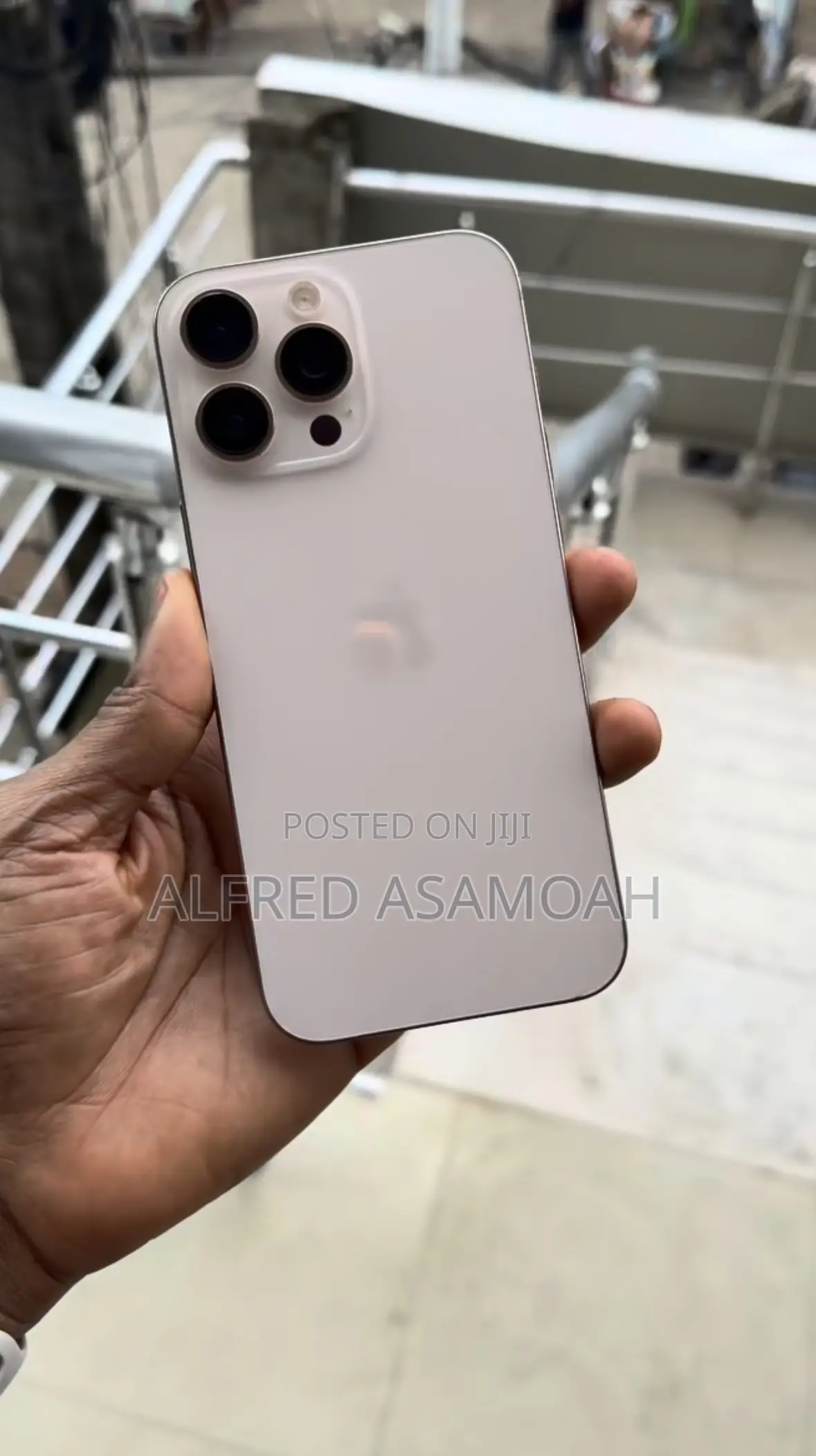 Apple iPhone 16 Pro Max 256 GB Gold