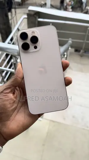 Apple iPhone 16 Pro Max 256 GB Gold