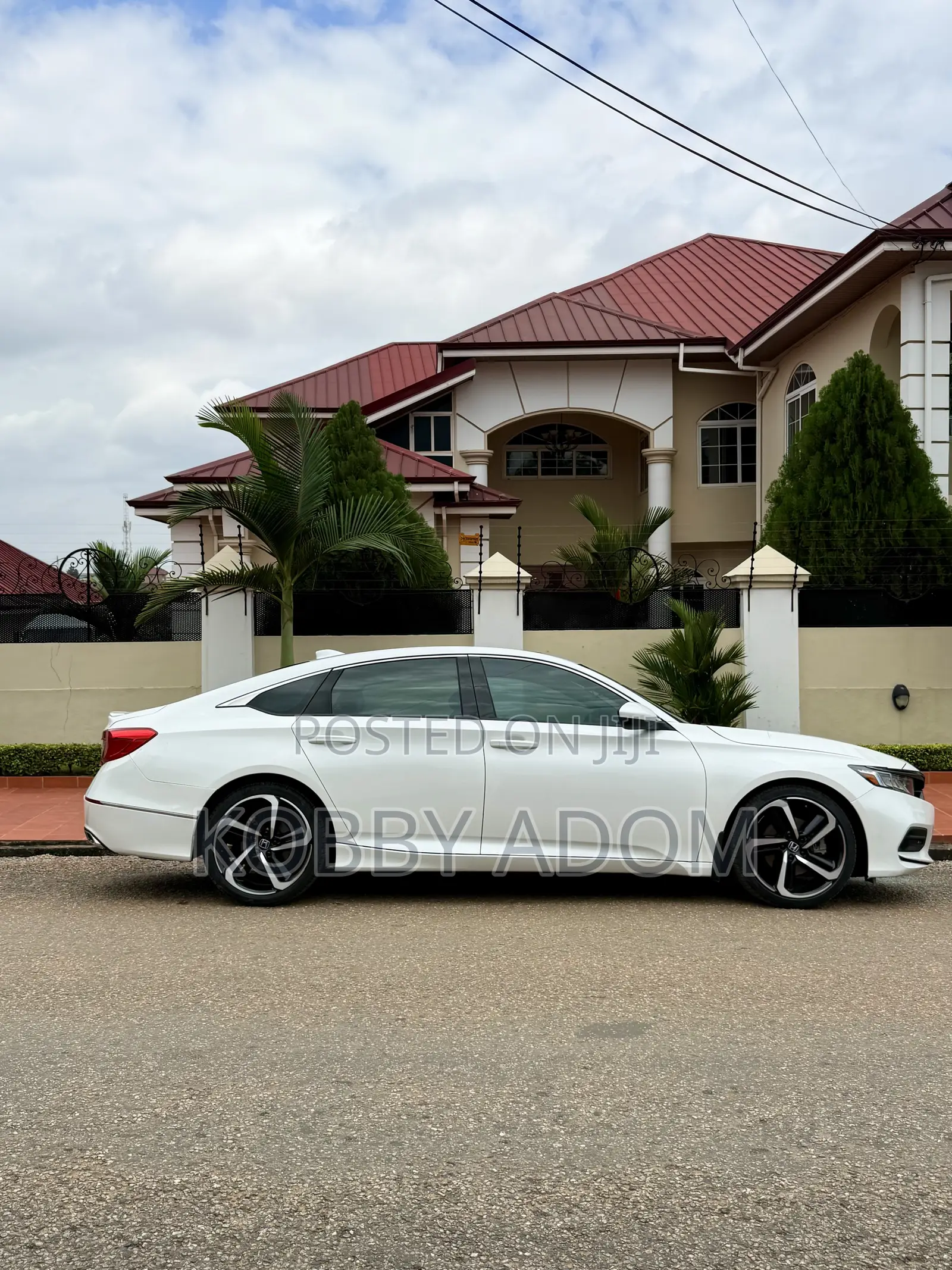 Honda Accord Sport (2.0L 4cyl Turbo 10A) 2019 White