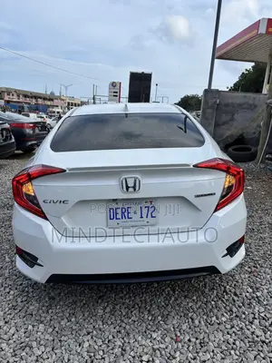 Honda Civic Touring 4dr Sedan (1.5L 4cyl) 2016 White