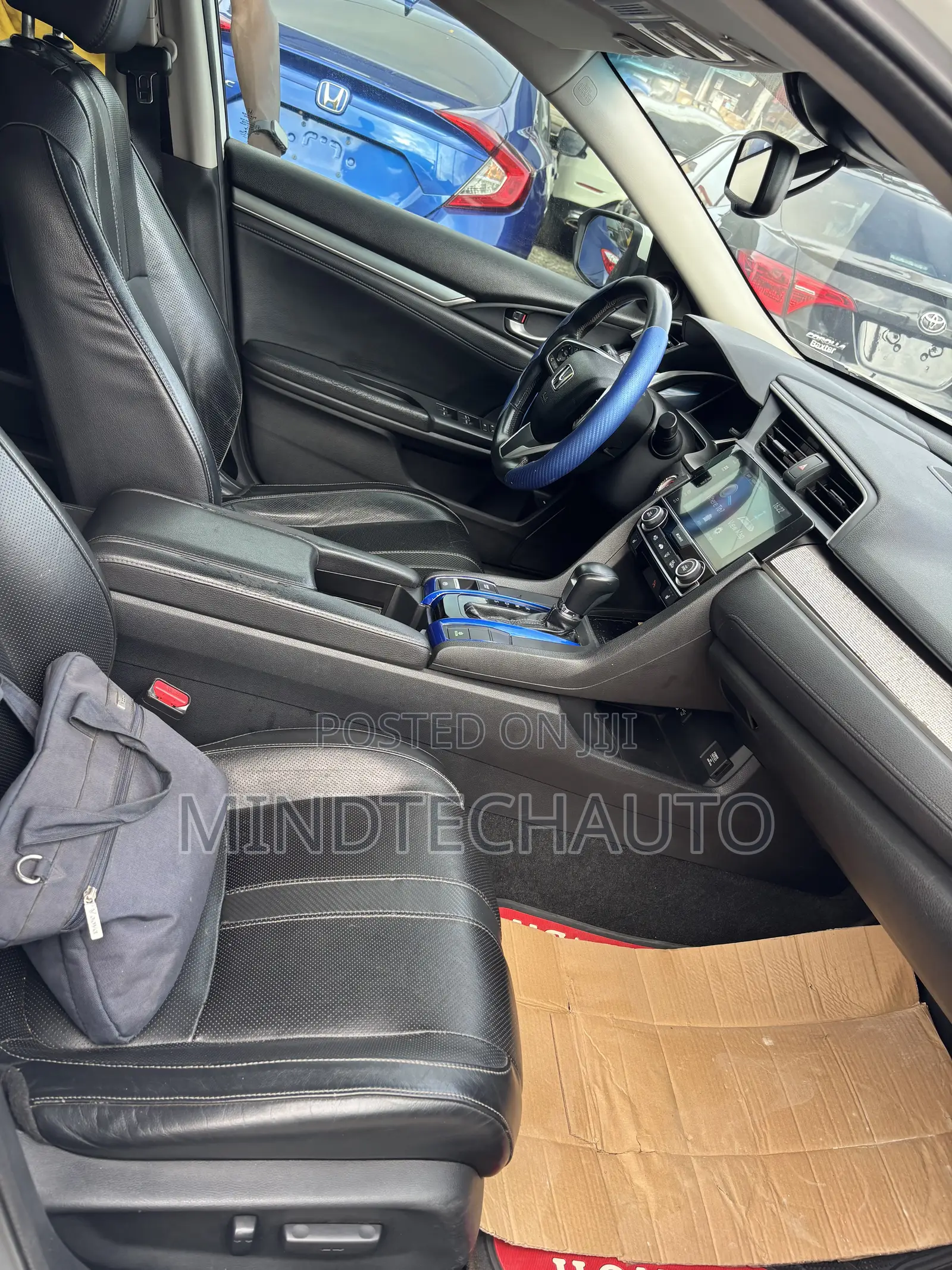 Honda Civic Touring 4dr Sedan (1.5L 4cyl) 2016 White