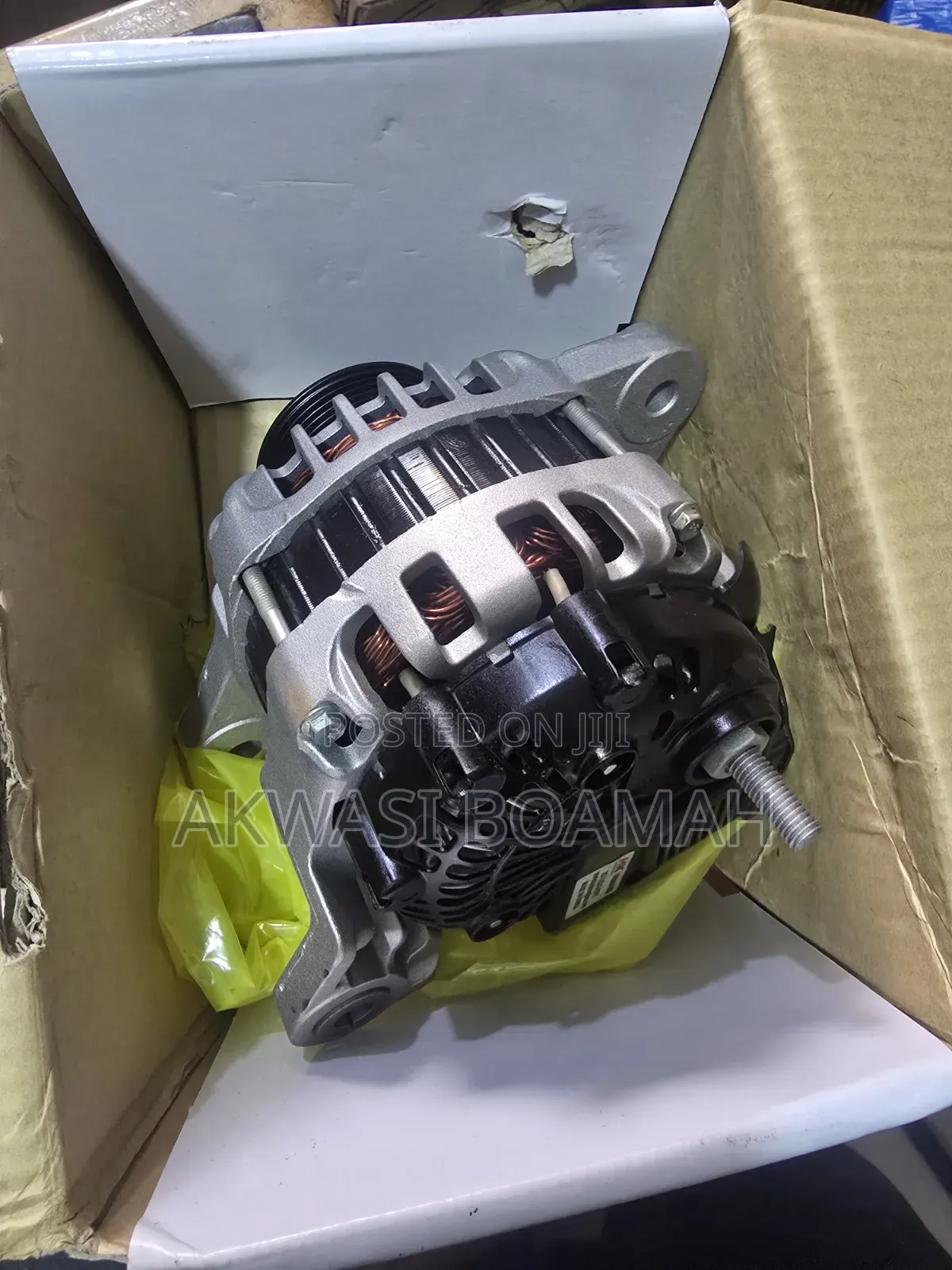 Hyundai E- Mighty Alternator
