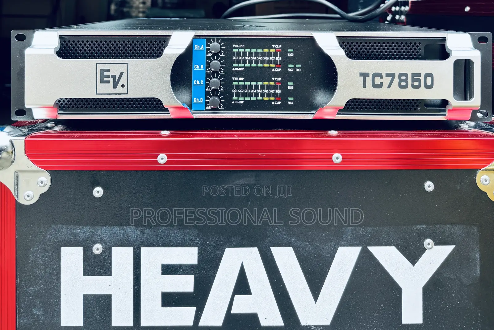 Electro-Voice TC7850 Professional 4-Channel Power Amplifier