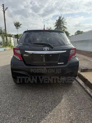 Toyota Vitz 2015 Black