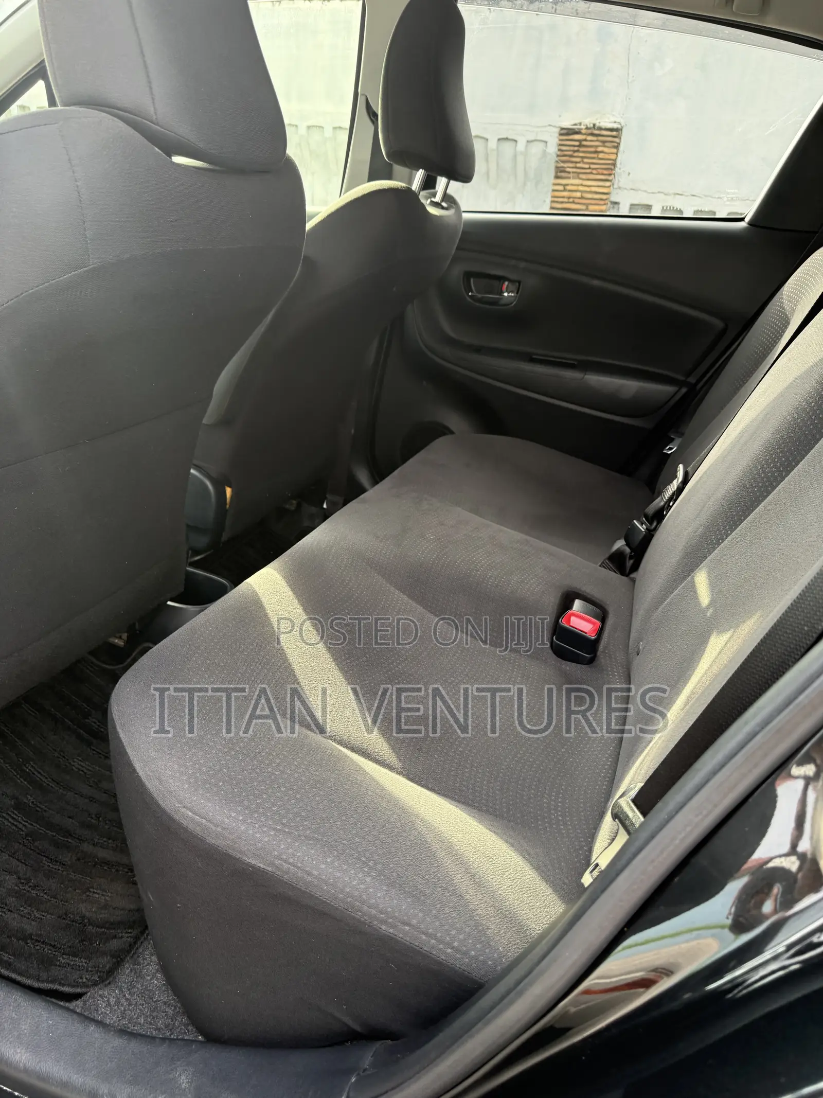 Toyota Vitz 2015 Black