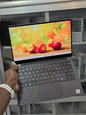 Laptop Dell XPS 13 7390 16GB Intel Core i7 SSD 512GB